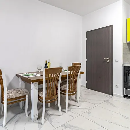 Mladost Mountain View One Bedroom *